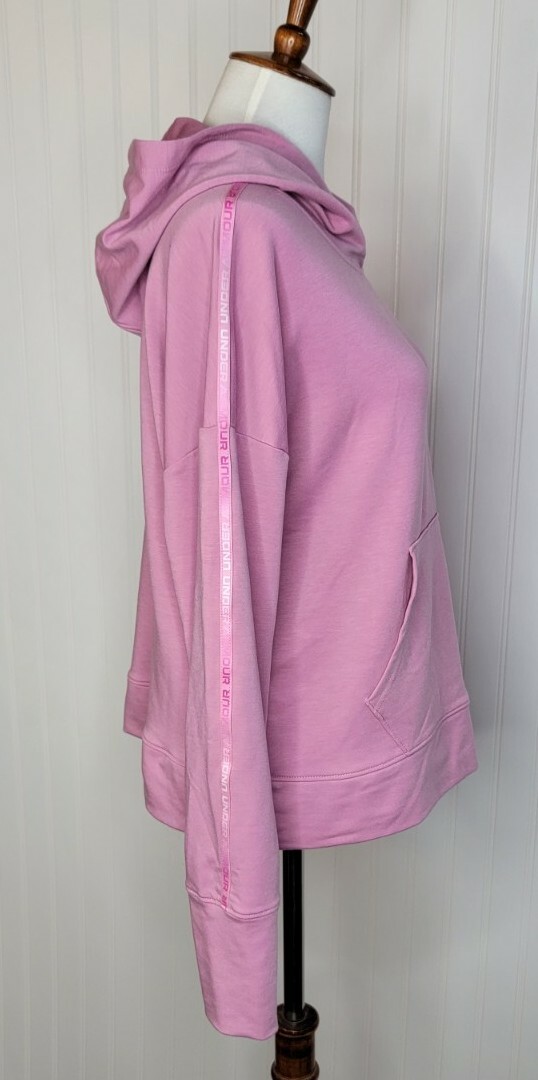 Under Armour Lightweight Stretchy Pullover Hoodie… - image 3