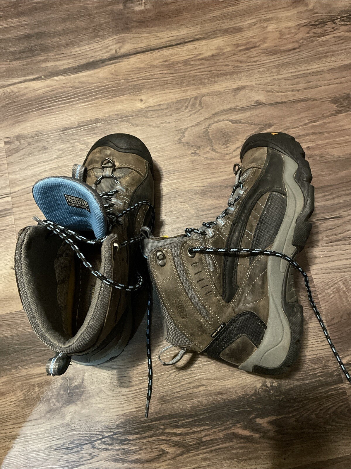 Scarpe da trekking KEEN Dry Targhee II impermeabili isolamento medio stivali donna US 10