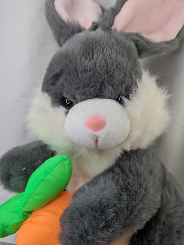 Graues Kaninchen Plüschhase 24 Zoll Nylon Karotte Tb Trading Co Stofftier Spielzeug - Bild 2 von 12
