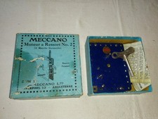 Ancien moteur à ressort Meccano N° 2 avec sa clé  boite et notice