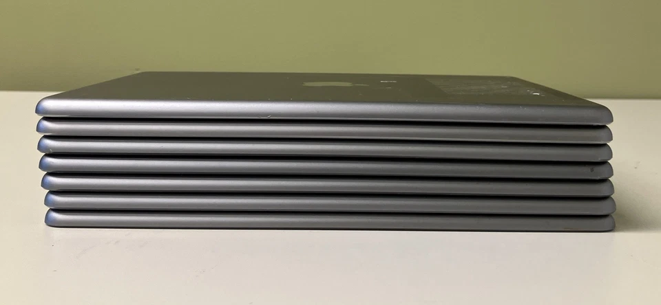 Apple iPad Air A1475 Cellular + WiFi 32GB 9.7" GRAY Clean IMEI Lot of 7 - Image 3 of 4