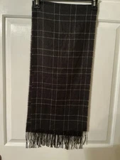 Geoffrey Beene Cashme Acrylic Gray Plaid Fringe Scarf Made In Italy  58" x 12"