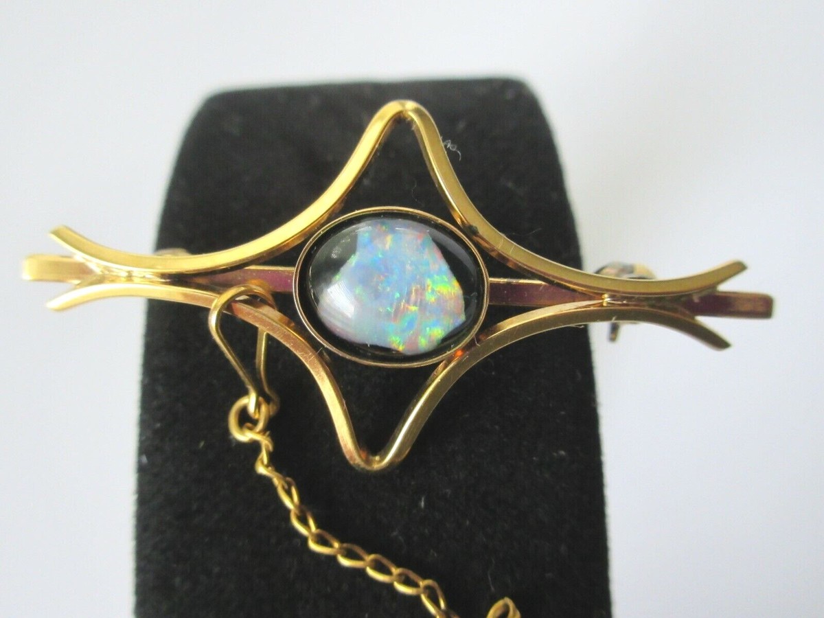 BEAUTIFUL OVAL BLACK OPAL GOLD PLATED ON STERLING SILVER BAR