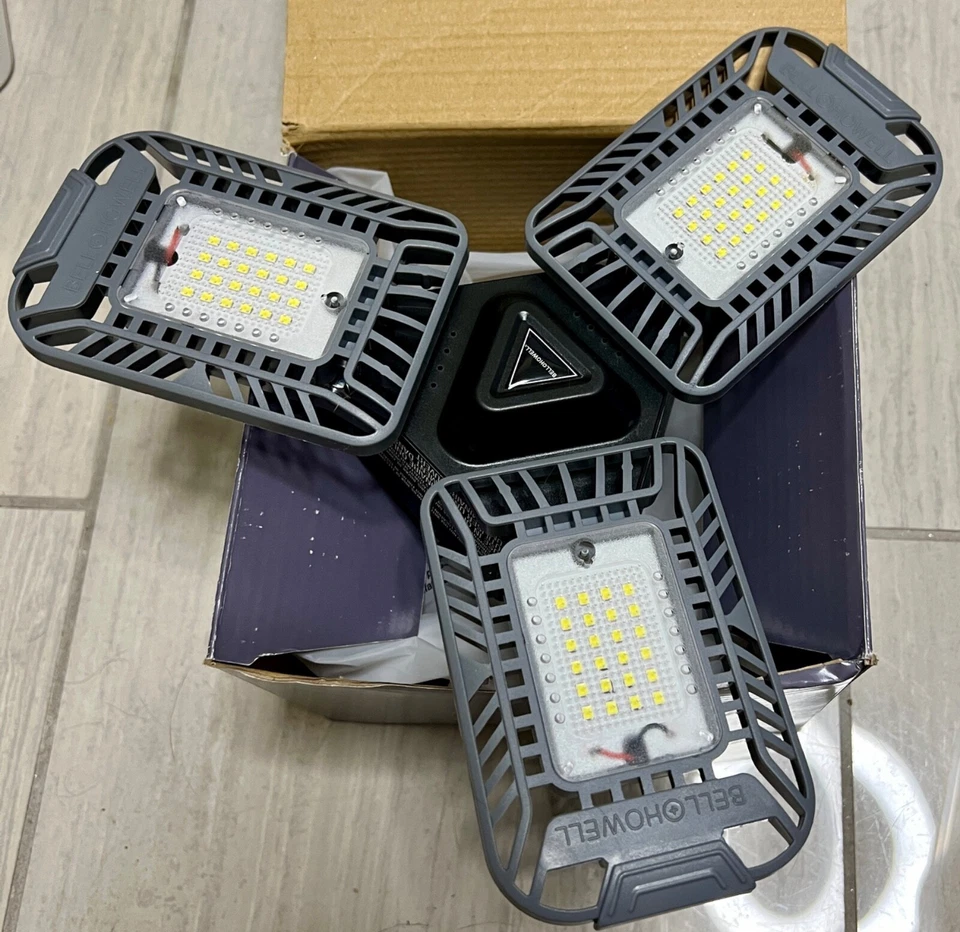 Bell Howell Multi-Directional LED TriBurst Garage Light Model 8176MOH 120v 20W - Image 4 of 4