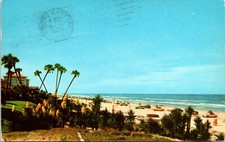 POSTCARD DATONA BEACH PLAZA HOTEL IN BACKGROUND