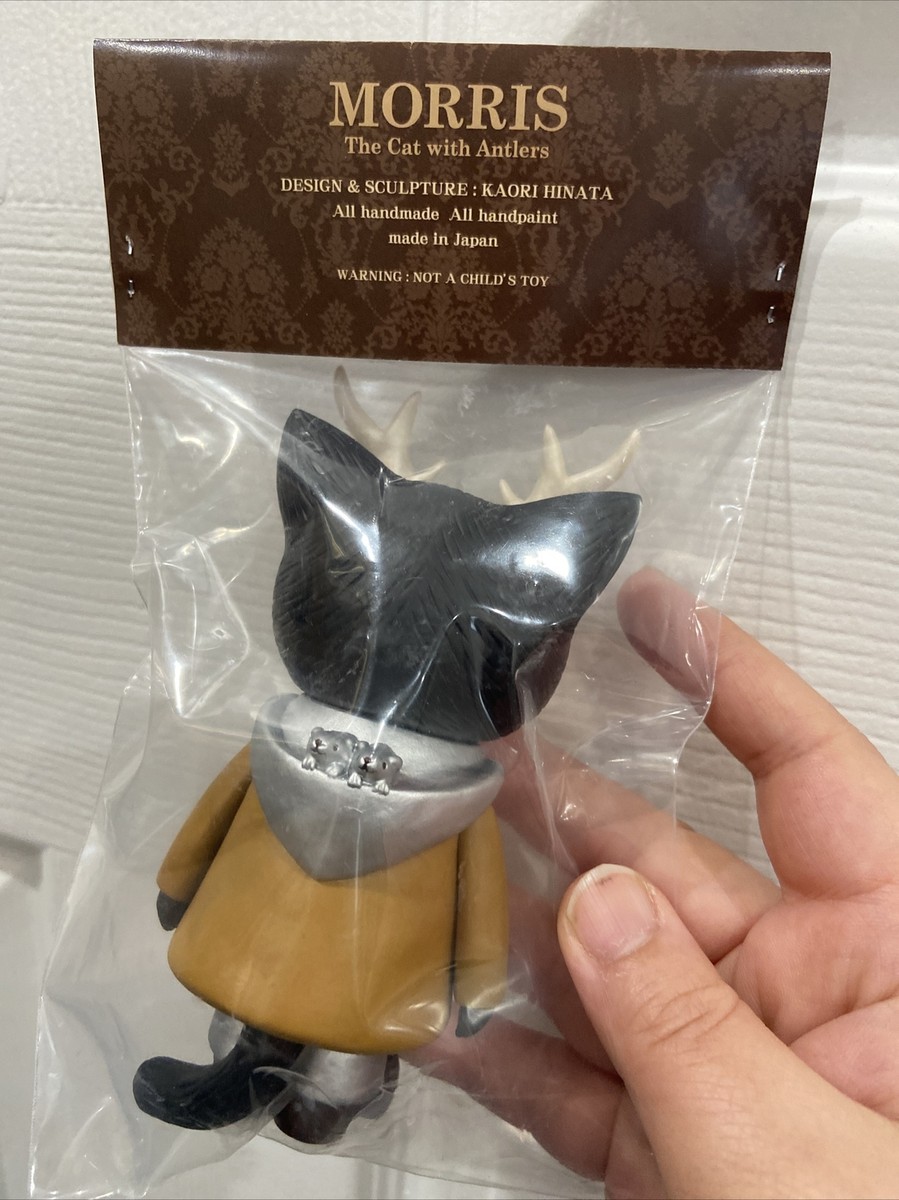 Morris the Cat with Antlers Hinatique Kaori Hinata light brown