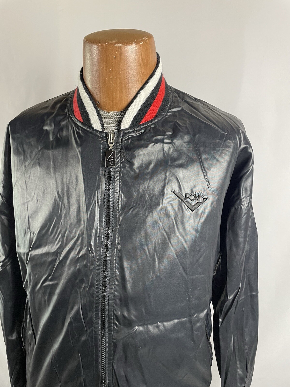 Giacca a vento uomo vintage anni '80 pony fullzip nera taglia small tuta usata in ottime condizioni