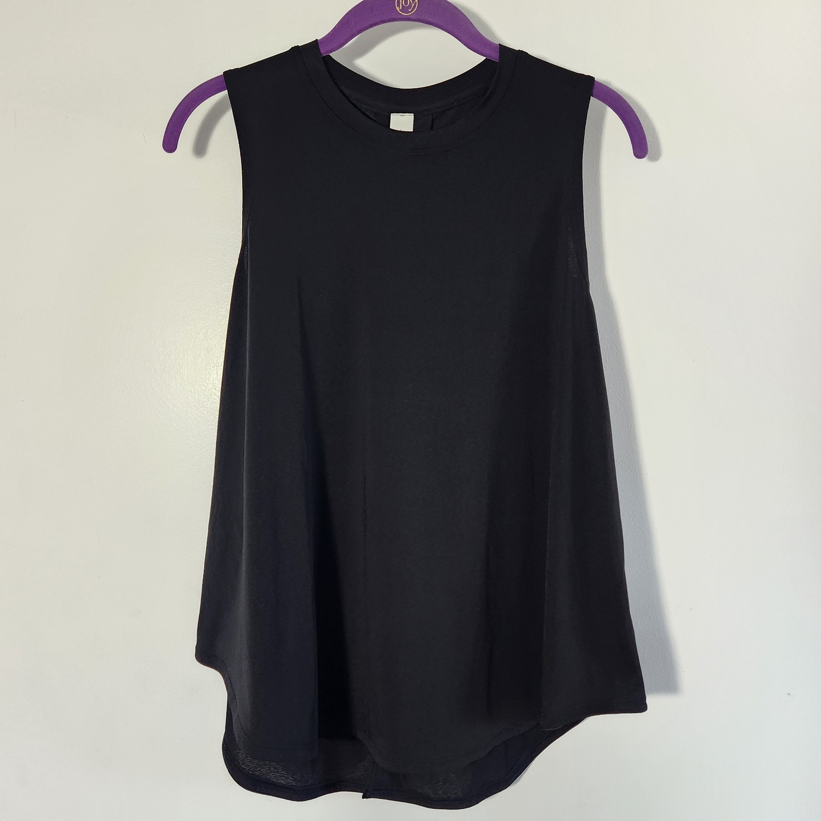Lululemon Lightweight Split-Back Training Tank To… - image 1