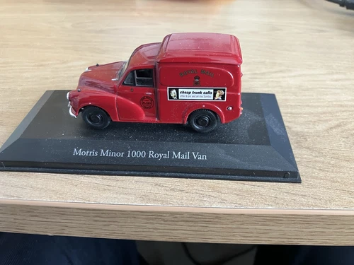 VANS Oxford Diecast 120MM015 Morris Minor Van Royal Mail