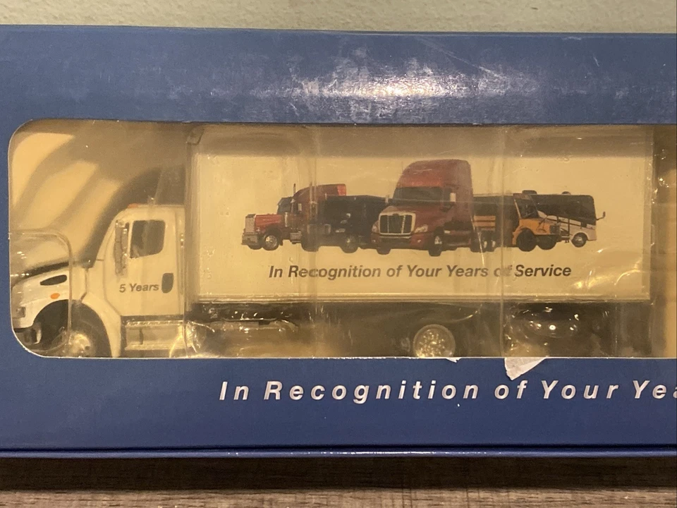 Tonkin Replicas DAIMLER TRUCKS NORTH AMERICA 1/53 Scale 5 YEARS NEW *READ* - Image 2 of 4
