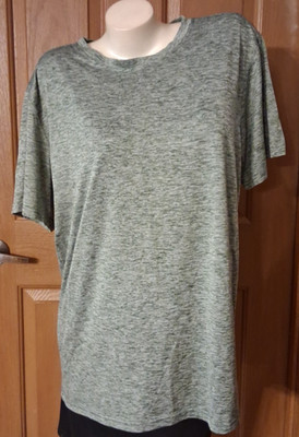 Realessentials Heather Green Tee Round Neck Short Sleeves Size XL