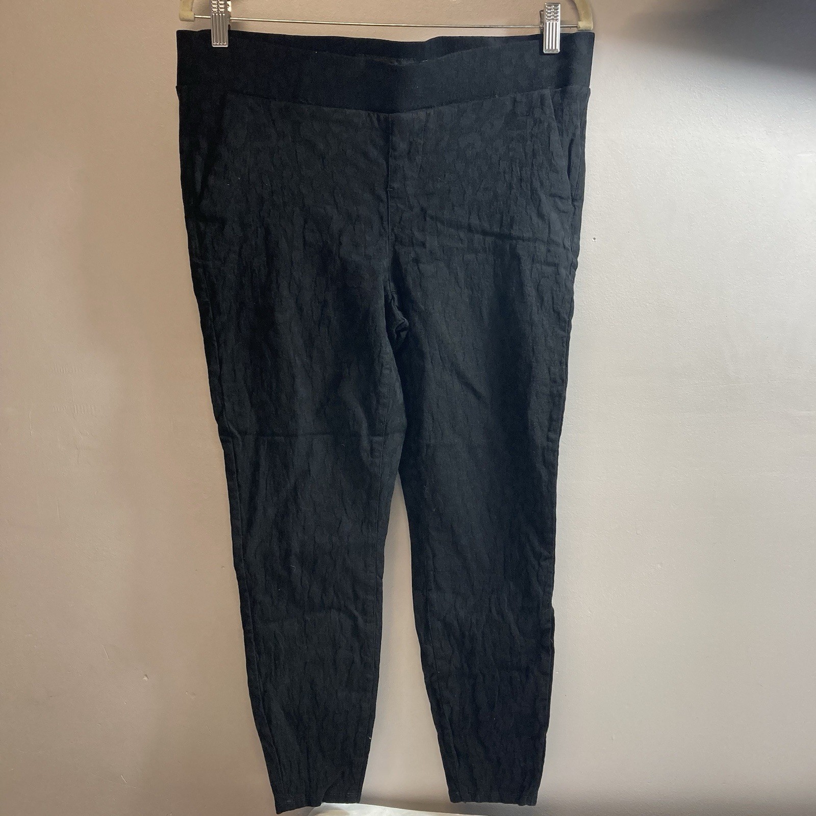 Torrid ~Pull On Pixie Pant - Black Leopard Print … - image 2