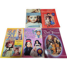 Lot Of 5 Patricia R. Smith's Antique to Modern Doll Values Books 6th 8th 10-12th