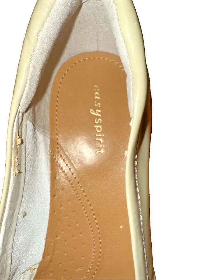 Easy Spirit 漆皮乐福鞋 - 女式 11 码 - 经典奶油色/裸色平底鞋 — 第 3/4 张图片