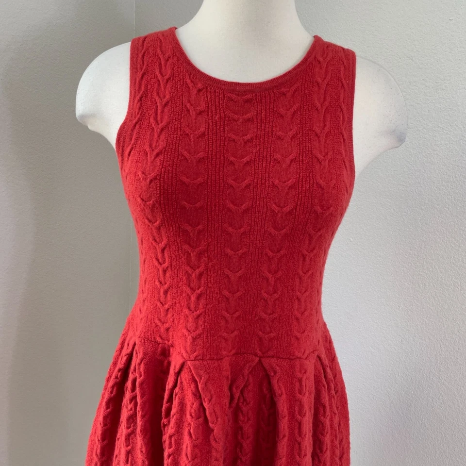 Vestido Suéter Anthropologie Far Away From Close Para Mujer Medio Tejido con Cable Óxido Foto 2 de 4