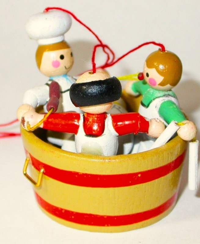 Vtg Wood Rub a Dub 3 Men in a Tub Nursery Rhyme Christmas Ornament Cannon Falls