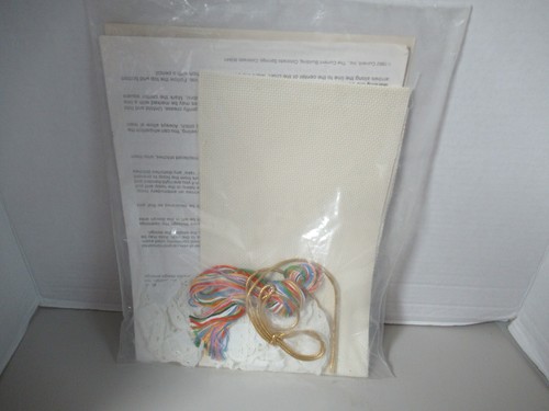 Current Christmas Tree Santa Snowman Angel Counted Cross Stitch Kit 1984 NIP - Picture 6 of 7