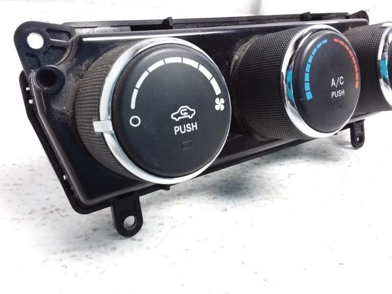 2014-2018 Ram Promaster 1500 A/C Heater Temp Climate Control AC W/O Rear Defrost Foto 2 de 3