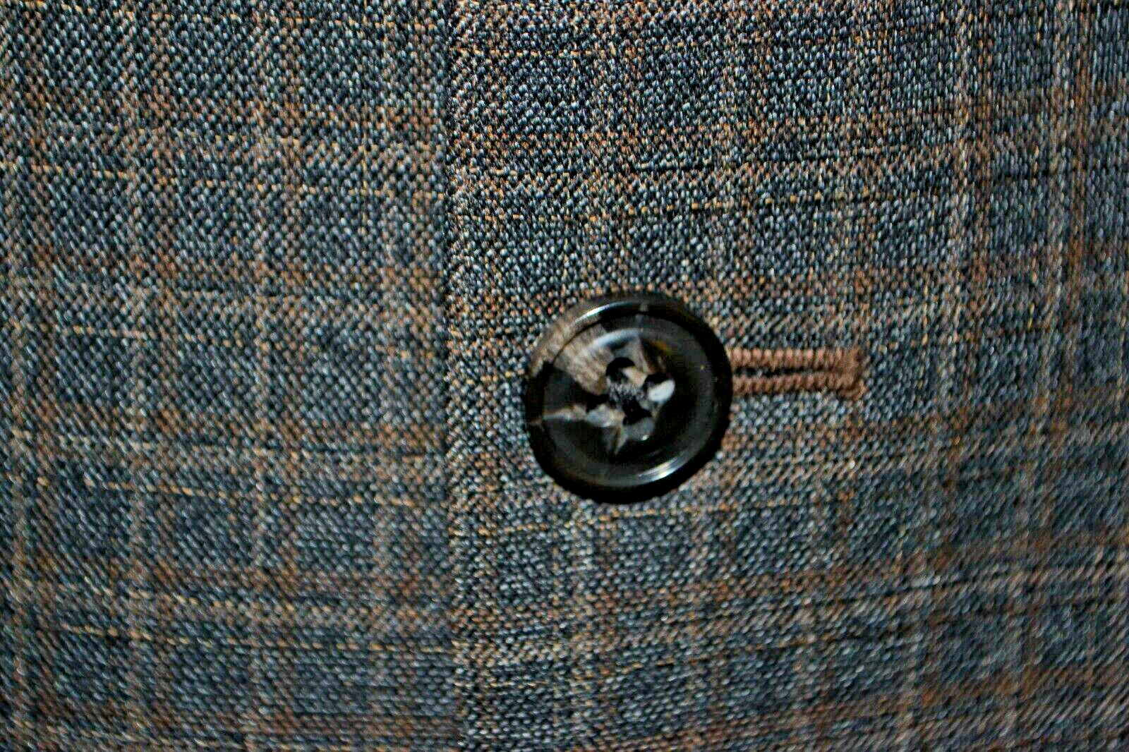 Tommy Hilfiger Men Brown Check Polyester Blend 2 Front Button Sports Coat Sz 46R thumbnail 6