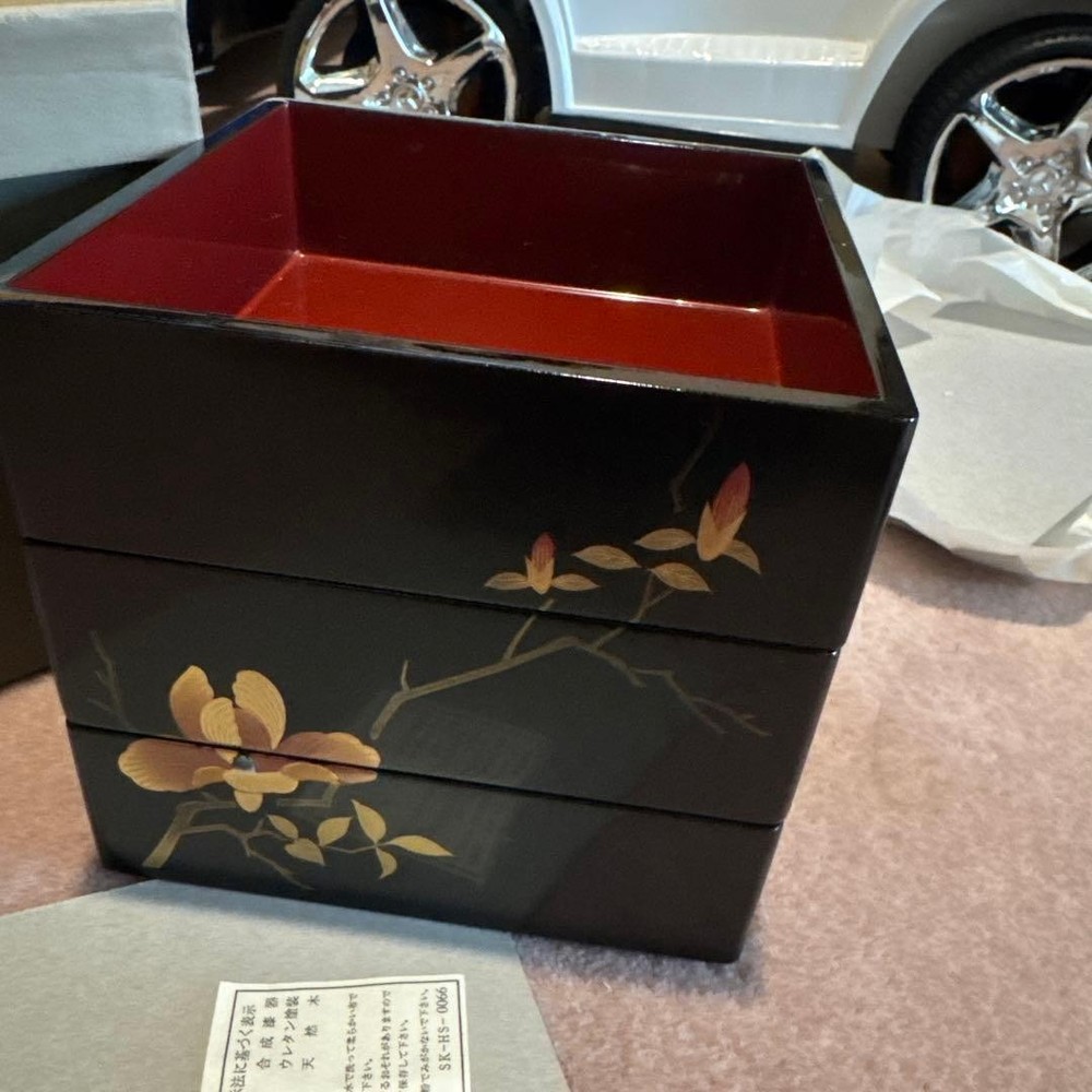Jubako Bento Box Japanese 3tiered box with black and gold decoration Aizu lacque