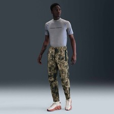 Nike Tech Pack Men's Dri-FIT Woven Camo Army Tapered Trousers Green Size Medium