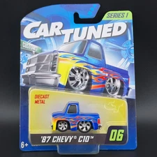 MGA Entertainment CarTuned Customs Series 1 '87 Chevy C10 Blue #06 513735 1:64