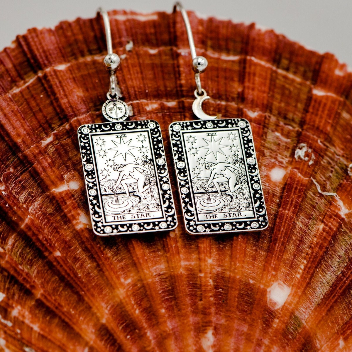 Dreamed by Magic The Star Tarot 925 Sterling Silver Engraved Earrings  Jewelry