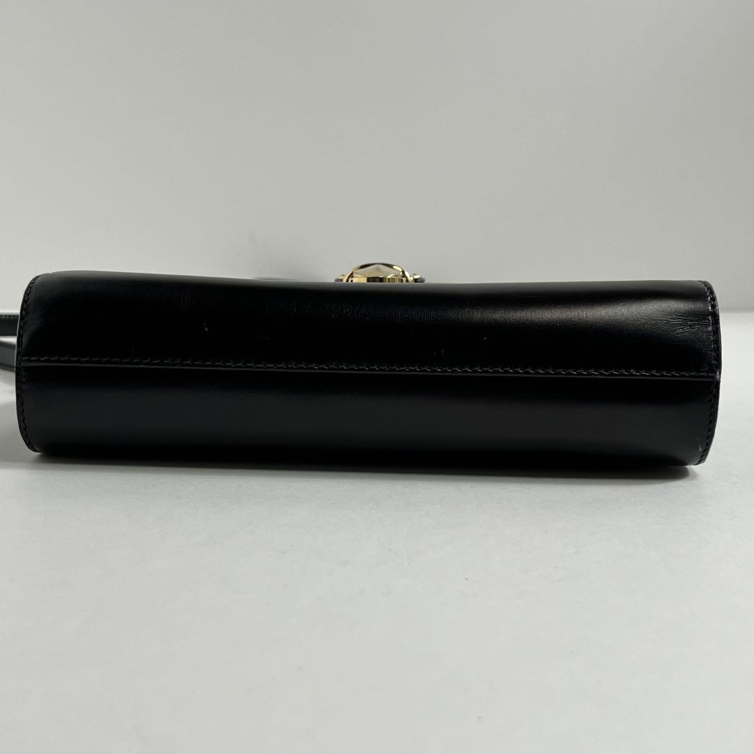 Authentic prada y2k crossbody bag formal leather shoulder Authentic prada y2k crossbody bag formal leather shoulder