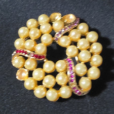 Gold Tone Wreath Brooch Pin Faux Pearl Ivory ...