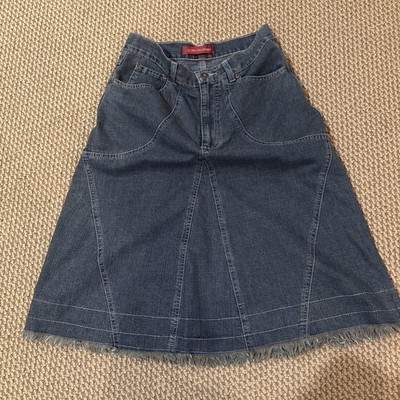 Gloria Vanderbilt Women's Denim Skirt Size 4 Flared Bottom