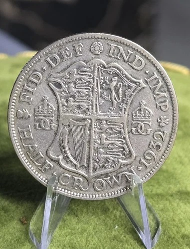 1932 George V Half Crown — photo from the most recent tracked eBay sale