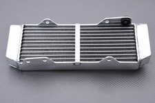 Radiateurs d Eau Droit + Gauch…