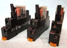 Allen-Bradley 700-HK32Z24 700-HK32Z12 700-HK32A1 700-HN122 Lot of 3 Sets 47112LR