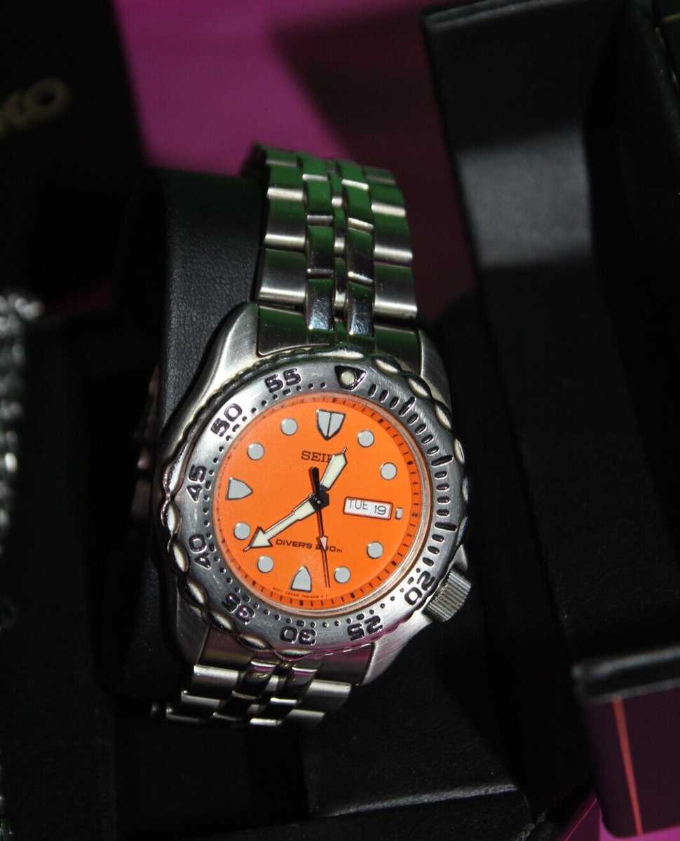 Seiko Divers 200 Men's Bracelet Watch Scuba Sapphlex Crystal