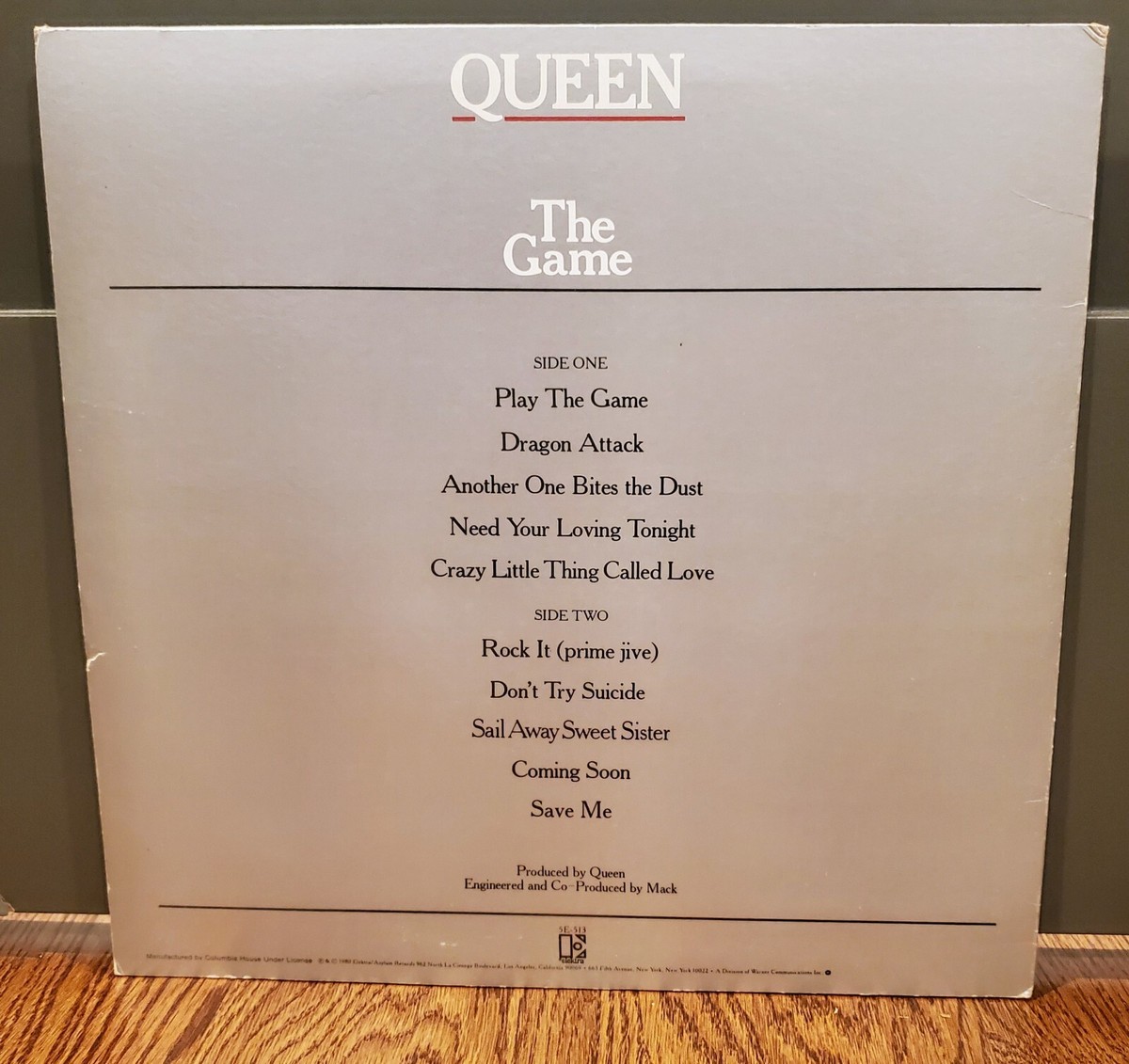 QUEEN 