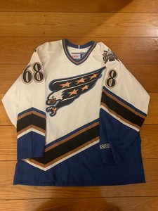 capitals eagle jersey