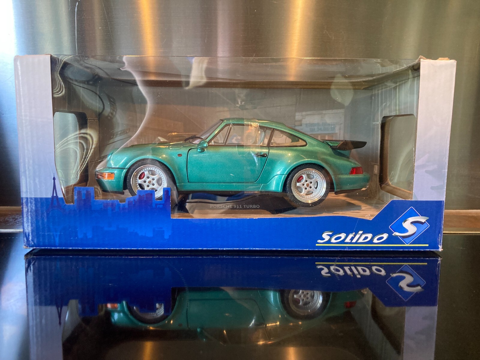 Porsche 964 Turbo Solido 1/18 réplique nostalgie 1991 couleur rare vert Wimbledon