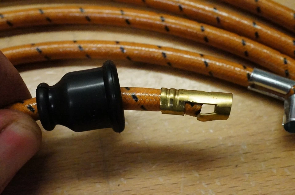 Allis Chalmers B w/ Magneto Ignition Deluxe Cloth Covered Spark Plug Wire Set - Image 4 of 4