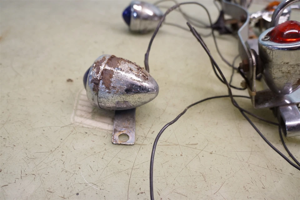 Harley-Cabeza de pala 1969 Panhead FLH Duo Electa Glide *2502B luces de señalización traseras Foto 4 de 4