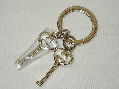 Gucci Heart Shape Interlocking G Key Ring 309778 J160G 8053 Gucci Heart Shape Interlocking G Key Ring 309778 J160G 8053