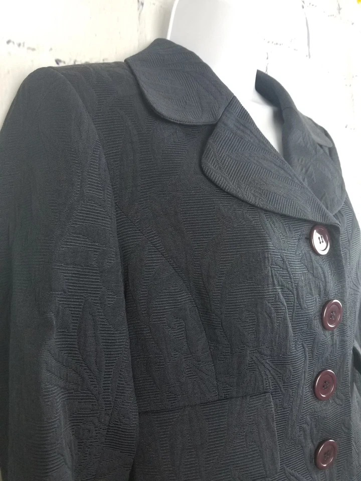 Blazer Talbots Petites Talla 8P Negro Jacquard Estampado Floral 4 Botones 2 Bolsillos Foto 4 de 4