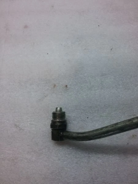 Manguera de alta presión de dirección asistida 3,0 L Ford Taurus 1993 W-13-4N Foto 2 de 4