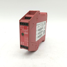 Allen-Bradley 440R-B23020 Ser B Safety Relay