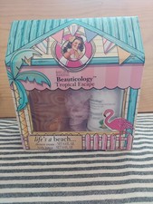 Baylis  Harding Beauticology Tropical Escape Gift Set NIB RETIRED Lifes A Beach