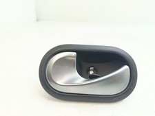 8200310579 front inner door handle lh 9278230 RENAULT CLIO III IMUSIC CONFORT