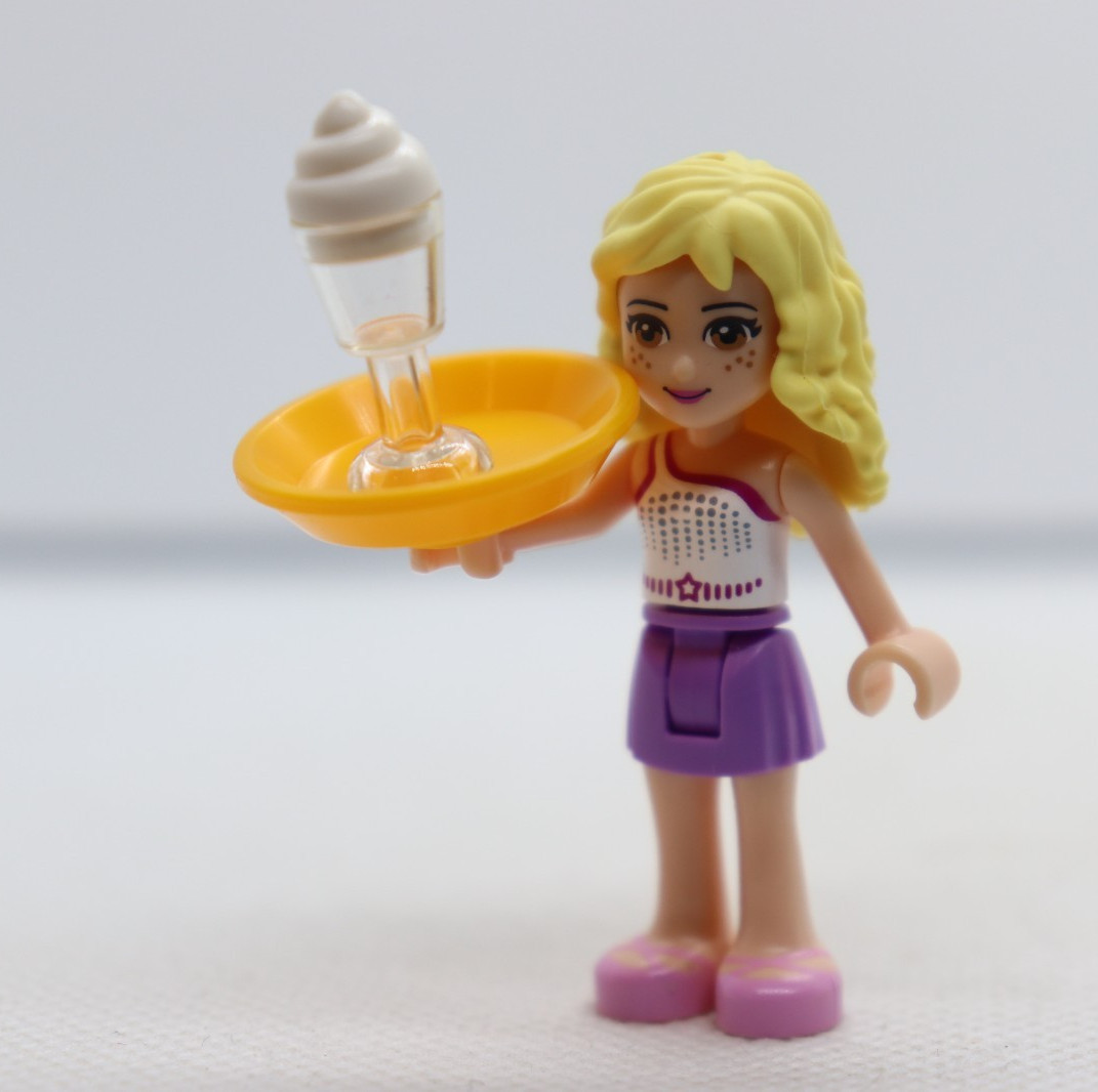Naya 41035 Blond Hair Doll Friends LEGO&reg; Minifigure Mini