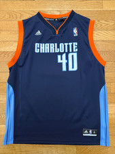 Charlotte Bobcats Jersey Youth Sz XL White NBA Basketball Zeller 40 Adidas men S