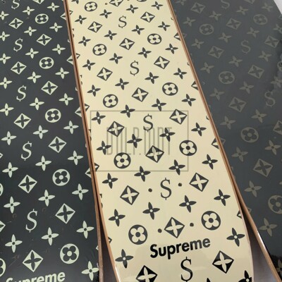 Supreme モノグラムスケートボード Louis Vuitton x Supreme | Monogram Skateboard Deck