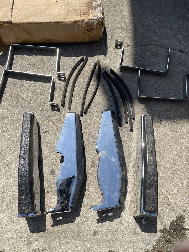 70’s 80’s Checker Marathon Taxi Deluxe, protectores de parachoques Foto 2 de 4