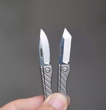 EDC Mini Titanio D2 Llavero Plegable Cuchillo Cortador de Letras Herramienta Camping al Aire Libre